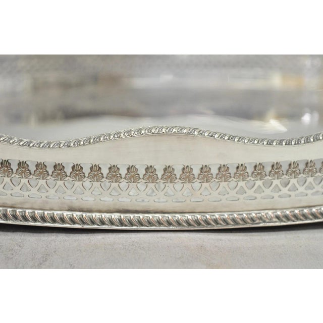 Vintage Israel Freeman and Son English Edwardian Oval Silver Plated Platter Tray For Sale - Image 4 of 13