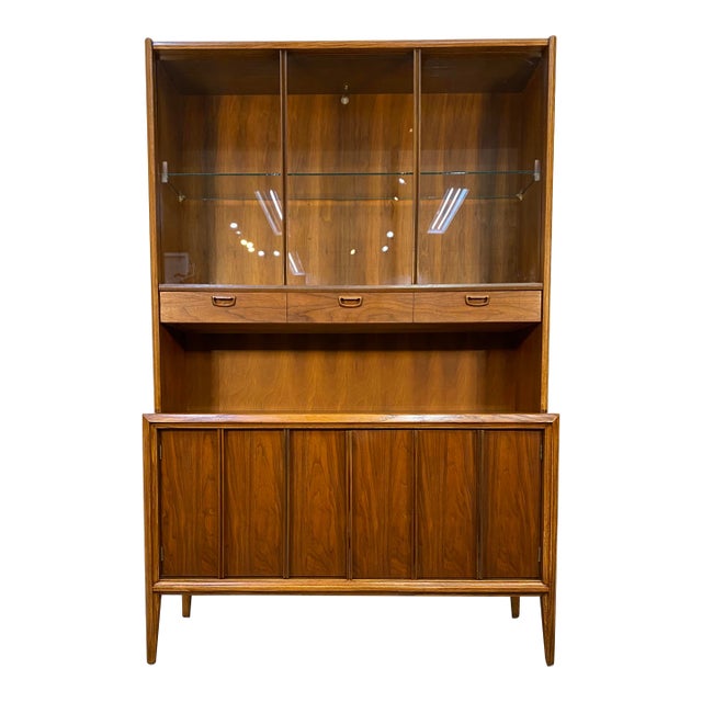 1960s Mid-Century Modern Keller Walnut Hutch / China Cabinet For Sale