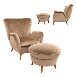 Brazilian Modern Armchair and Ottoman in Hardwood and Taupe Chenille by Carlo Hauner, Brazil, 1950s — Lot 353 For Sale