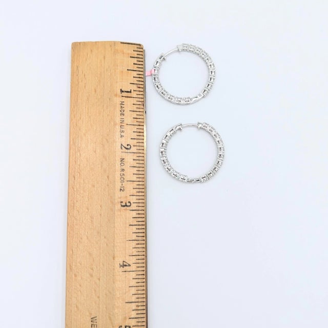 Early 21st Century White Diamond Oval Hoop Earrings in 18 Karat White Gold - A Pair For Sale - Image 5 of 5