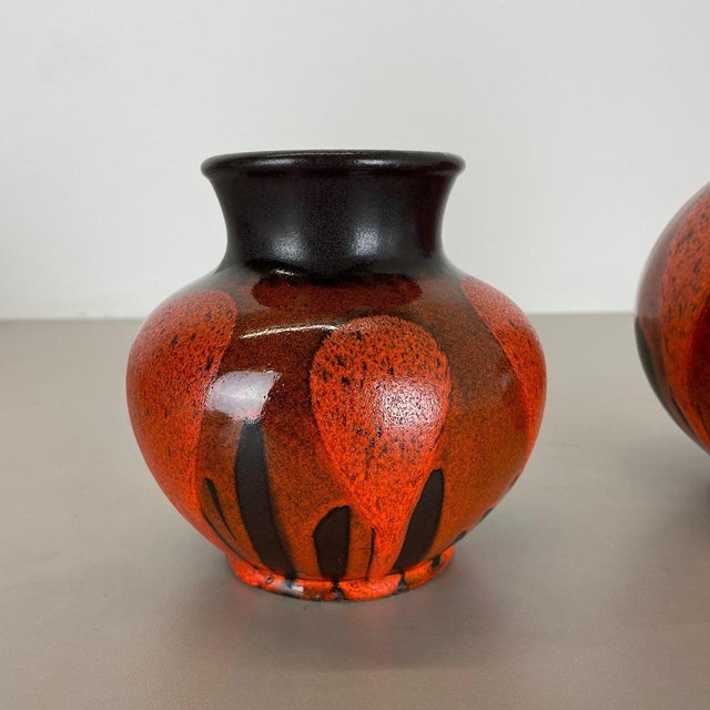 Red Black Pottery Vases attributed to Steuler Ceramics, Germany, 1970s, Set of 2 For Sale - Image 6 of 18