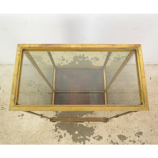 Traditional Vintage European Brass & Glass Vitrine Display Cabinet For Sale - Image 3 of 12