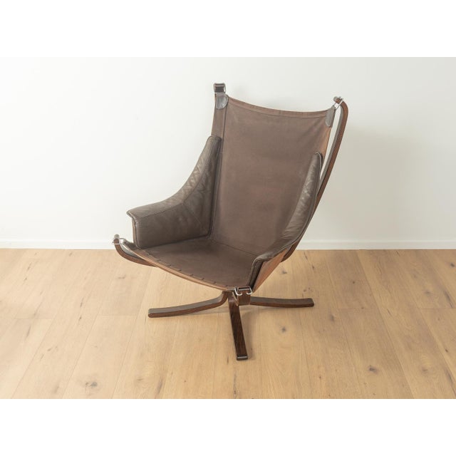 Set of Vintage Falcon Armchair and Footstool by Sigurd Ressell for Vatne Møbler, 1970s For Sale - Image 6 of 14