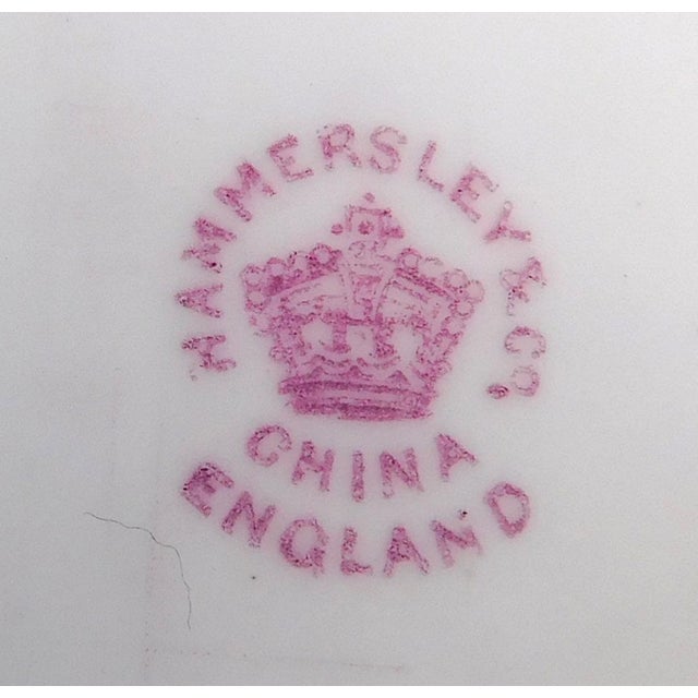 1950s 1950s Hammersley Decorative Plate With Gold Trim For Sale - Image 5 of 5