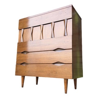 American of Martinsville Mid Century Chest For Sale