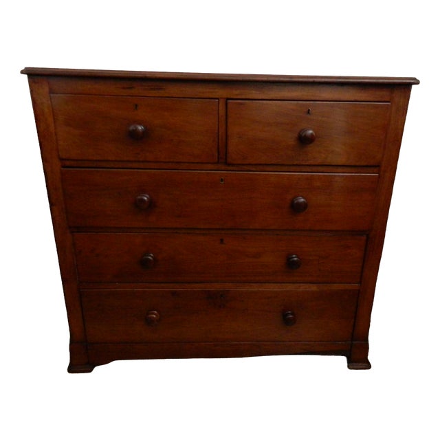 Victorian Mahogany Chest of Drawers For Sale