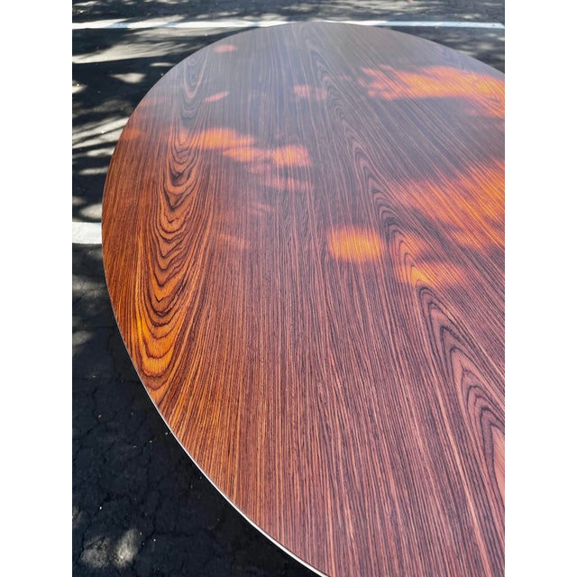 Knoll Oval Tulip Dining or Conference Table With Rosewood | Eero Saarinen for Knoll Style For Sale - Image 4 of 12