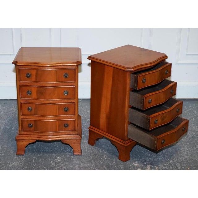 Georgian Style Yew Wood Nightstands, Set of 2 For Sale - Image 3 of 13