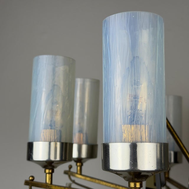 Large Mid-Century Italian Sculptural Chandelier in Brass and Glass, Italy, 1950s For Sale - Image 9 of 18