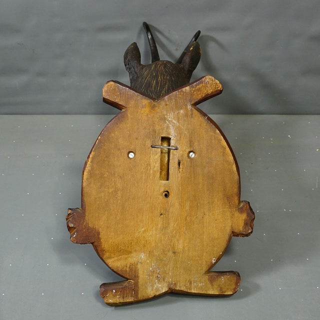 Wood Large Naturalistic Black Forest Carved Chamois Head, Ca. 1920s For Sale - Image 7 of 8