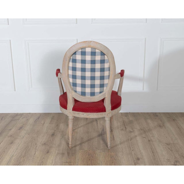 19th Century Pair of Swedish Gustavian Armchairs with Original Paint, circa 1820 For Sale - Image 5 of 14