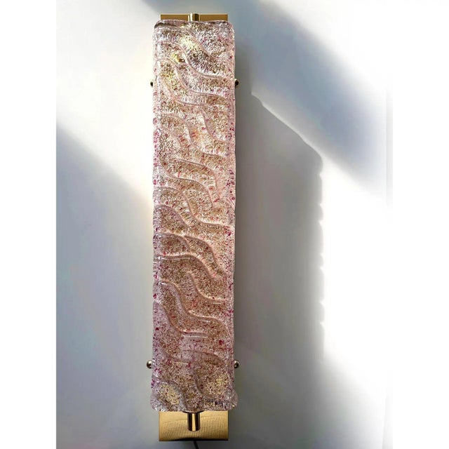 Contemporary Italian Gold Wall Sconces with Pink-Amethyst Graniglia Murano Glass by Simoeng for Simoeng, Set of 2 For Sale - Image 3 of 9