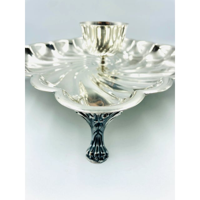 Vintage F. B. Rogers Silverplate Square Claw Foot Shrimp Server For Sale In Los Angeles - Image 6 of 12