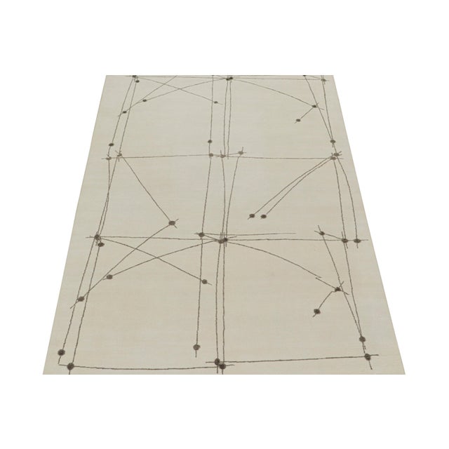 2010s Rug & Kilim’s Mid-Century Modern Style Rug in White and Gray Geometric Pattern For Sale - Image 5 of 7