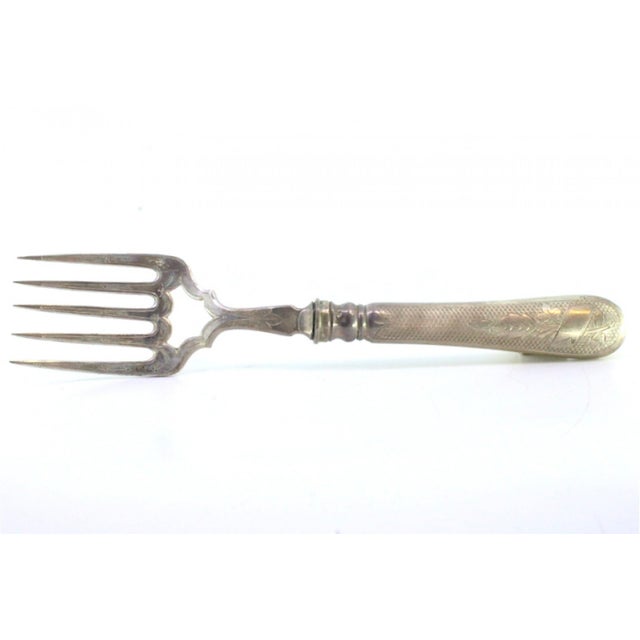 Silver Fish Serving Fork with Reliefs and Floral Motifs For Sale - Image 6 of 7