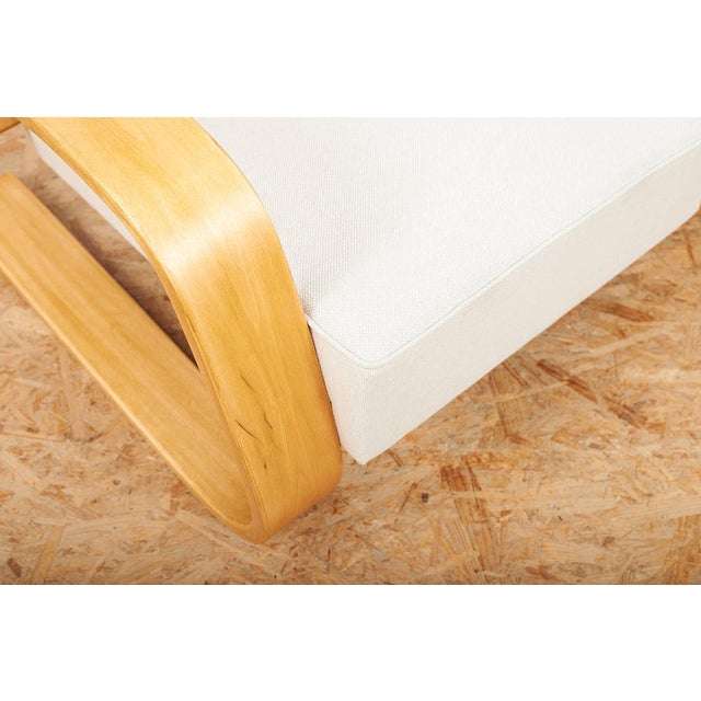 Tank Cantilever Chairs in Birch Plywood by Alvar Aalto, Set of 2 For Sale - Image 5 of 13