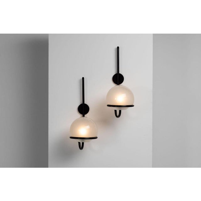 Glass and Metal Model 154 Wall Lamp by Sergio Asti for Arteluce, Italy, 1964 For Sale - Image 9 of 18