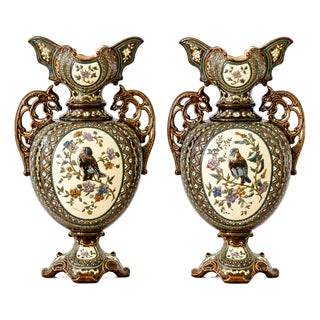 Austrian Majolica Vases with Birds by Gerbing & Stephan, 1885, Set of 2 For Sale