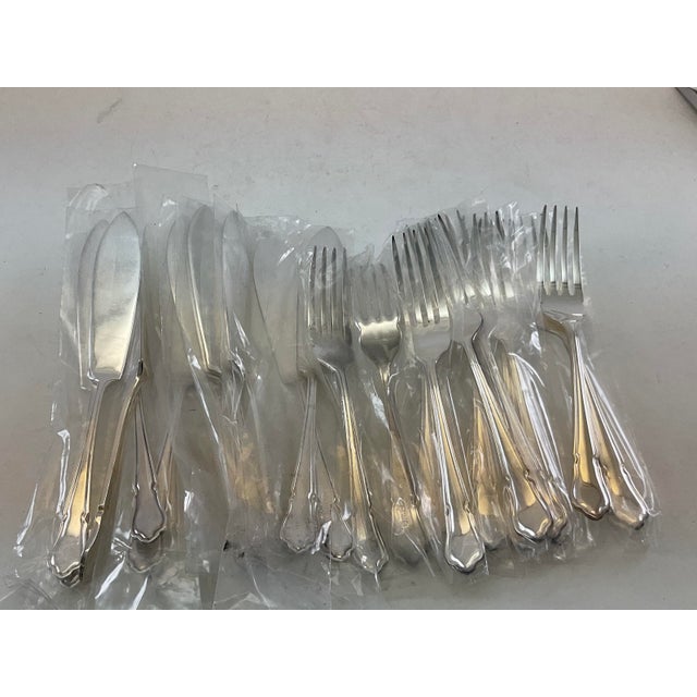 Chippendale 1980s Silver Fish Eaters, Du Barry - a Pair For Sale - Image 3 of 7