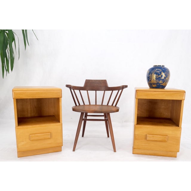 Russel Wright Conant Ball Pair Mid Century Modern Blond Birch Night Stands MINT! For Sale - Image 6 of 17