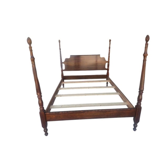 Traditional Vintage Colonial Revival Queen Size Four Poster Rice Bed For Sale - Image 3 of 6