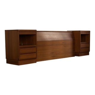 Peter Graves Sorensen for Torring Design Queen Size Headboard and Nightstands, 1970s For Sale