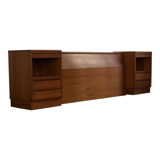 Peter Graves Sorensen for Torring Design Queen Size Headboard and Nightstands, 1970s For Sale