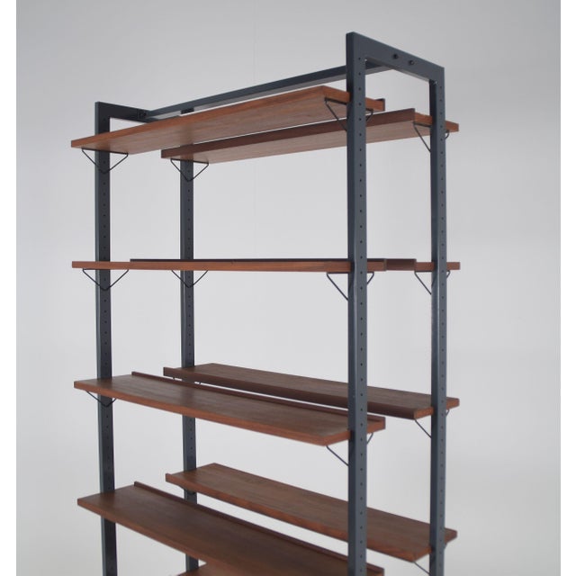 1960s Vintage Freestanding Bookshelf by Olof Pira for Planmöbel, 1960s For Sale - Image 5 of 9