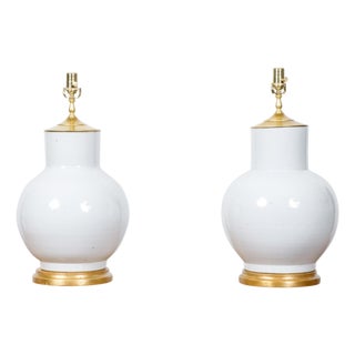 Pair of Asian Porcelain Ginger Jars Table Lamps - USA Wired For Sale