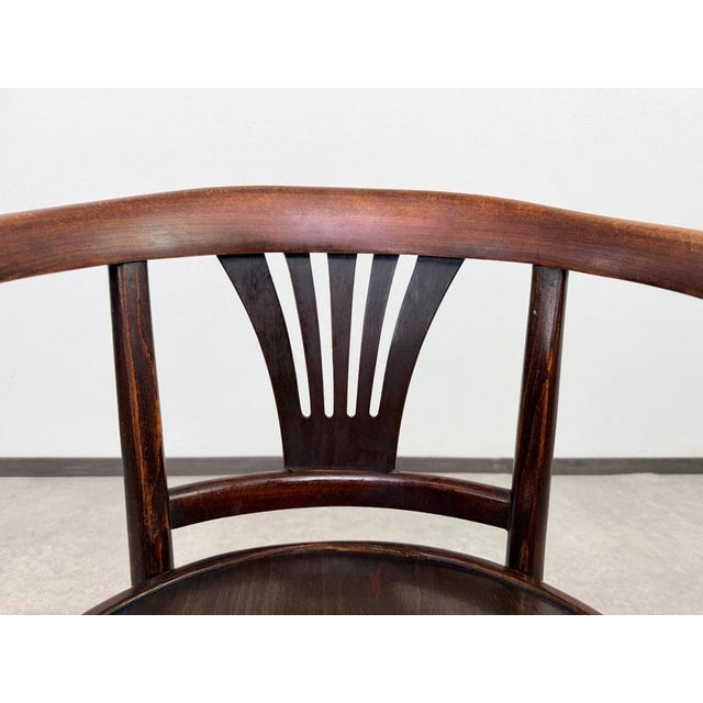 Art Nouveau No. 24 Armchair by Arch. Emanuel Von Seidl for Thonet, 1920s For Sale - Image 6 of 10