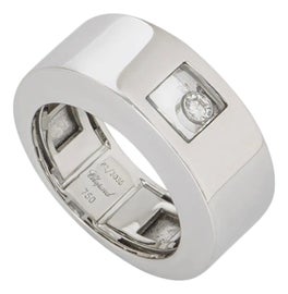 Example of Op Art Rings