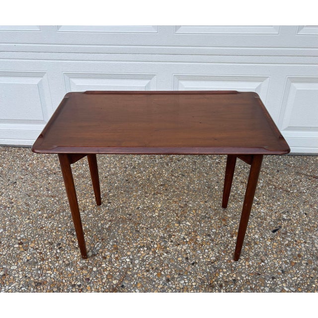 Mid 20th Century Made in Denmark, Mid-Century Modern Danish End Table With Raised Border and Tapered Legs For Sale - Image 4 of 11