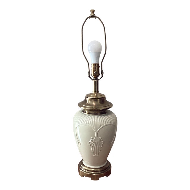 Vintage Large Ivory Porcelain Embossed Leaf Design & Brass Lamp Footed Base by Ethan Allen For Sale