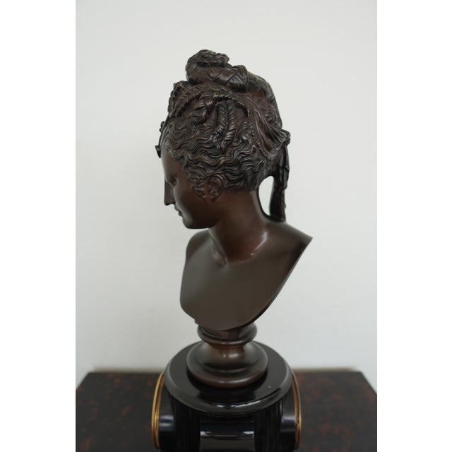 Vintage French Bust Mantel Clock For Sale - Image 12 of 18
