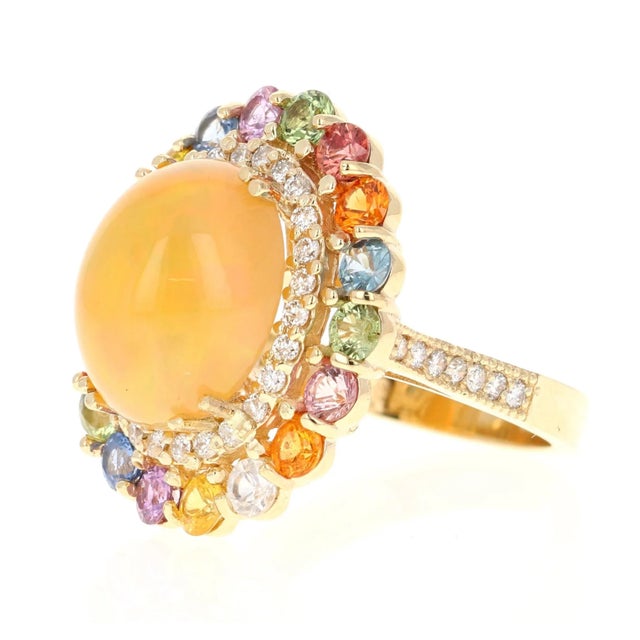2020s 9.65 Carat Opal Sapphire Diamond Yellow Gold Cocktail Ring Size 7 For Sale - Image 5 of 6