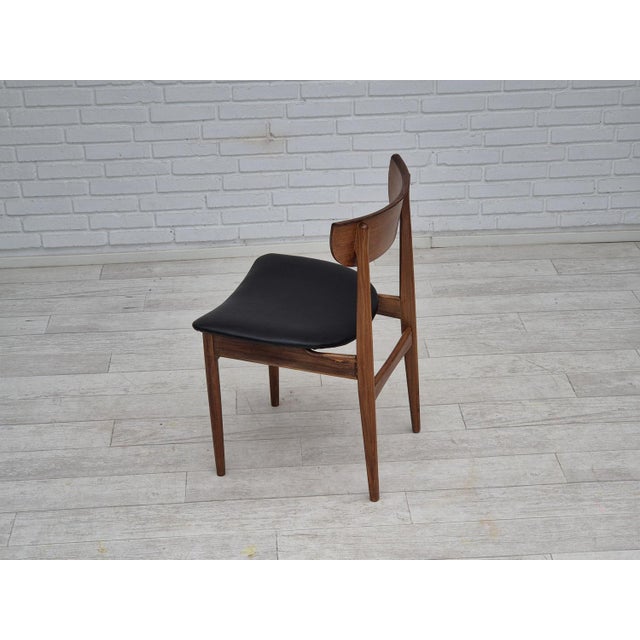Wood Danish Dining Chairs in Teak Wood, 1960s, Set of 5 For Sale - Image 7 of 18