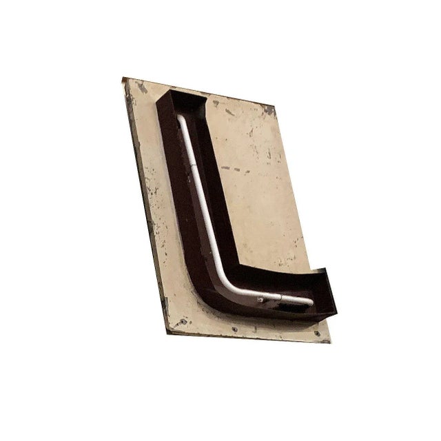 Large Vintage Neon Marquee Letter "L" From Pan-Pacific Auditorium For Sale In Los Angeles - Image 6 of 6