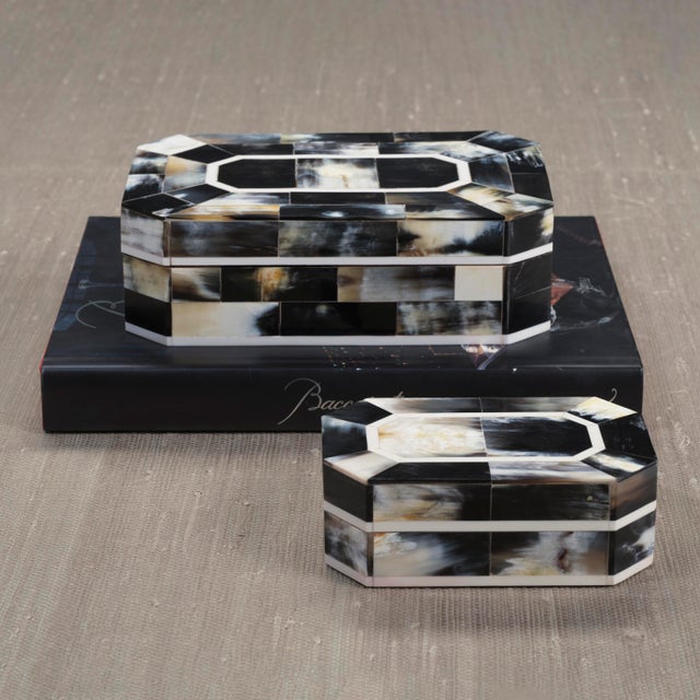 Contemporary Baldur Black Horn Inlaid Decorative Box with Ivory Trim, 9" x 6" x 3" For Sale - Image 3 of 5