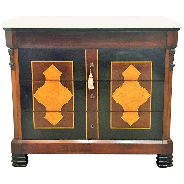 Mid 18th Century Chest of Drawers. Italian Commode, 18th Century For Sale - Image 5 of 11