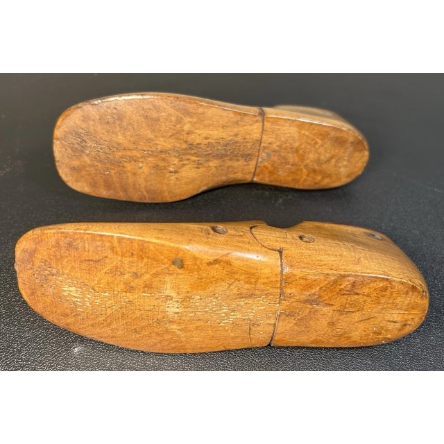 Pair of Antique 1930’s American Maple Wood Cobbler Children’s Shoe Forms For Sale - Image 4 of 6