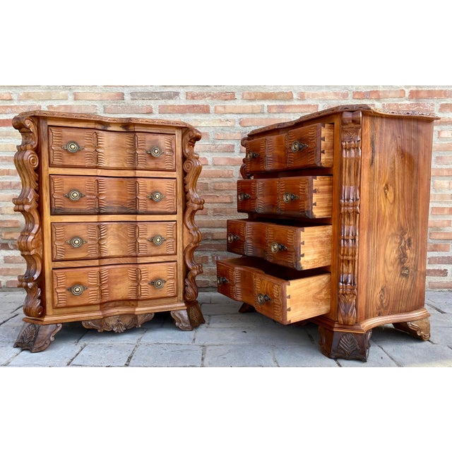 Early 20th Century Italian Burl Walnut and Fruitwood Bedside Commodes, Set of 2 For Sale - Image 18 of 18