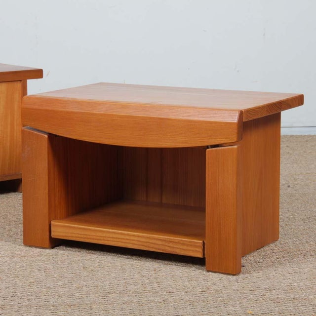 Wood French Elm Bedside Tables, 1980s, Set of 2 For Sale - Image 7 of 8