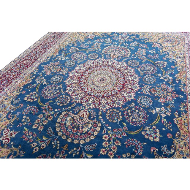 Hand-Knotted Kerman Rug with Medallion Design For Sale - Image 5 of 13