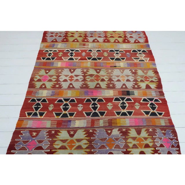 Art Deco Anatolian Kilim Turkish Rug-4′11″ × 8′11″ For Sale - Image 3 of 13
