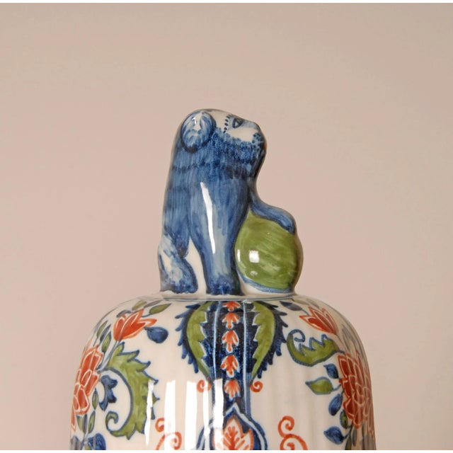 Delft Vases Polychrome Delftware Chinoiserie Garniture of Vases Set of 3 For Sale - Image 12 of 16