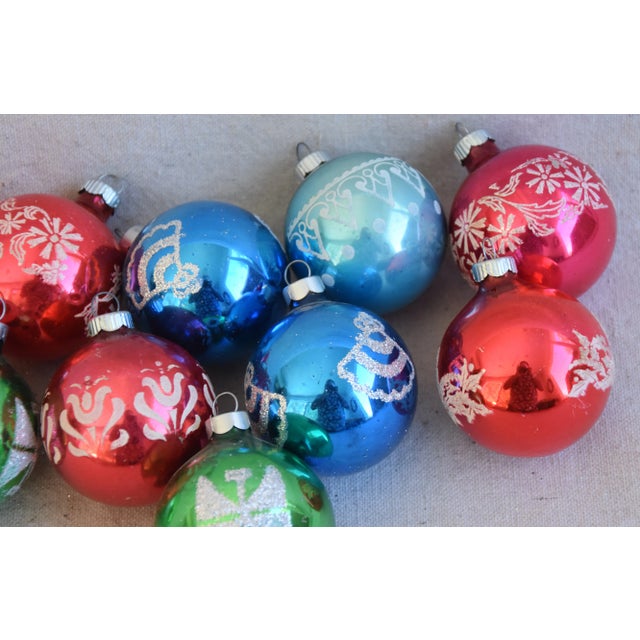 Vintage Colorful Christmas Ornaments W/Box - Set of 10 For Sale In Los Angeles - Image 6 of 8