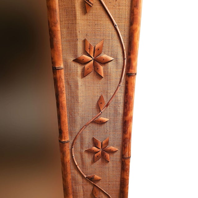 Mid-Century Modern 1960s Italian Coastal Carved Ornate Bamboo & Rice Mat Riviera Wall Mirror For Sale - Image 3 of 6