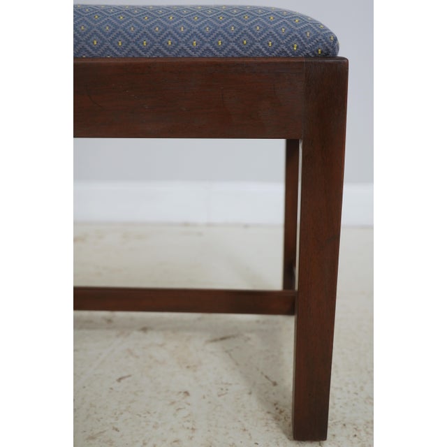 Kittinger Kittinger Colonial Williamsburg Chippendale Mahogany Stool For Sale - Image 4 of 13