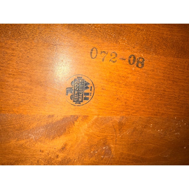 Heywood-Wakefield 1950s Heywood-Wakefield Dough Box Side Table | Vintage Maple Flip-Top End Table For Sale - Image 4 of 4