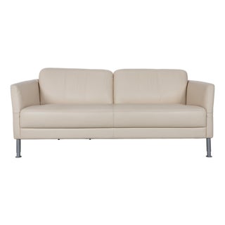Cream Leather Nimbus Three-Seater Sofa with Manual Function from Intertime For Sale